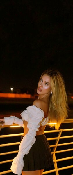 Model Photo Placeholder