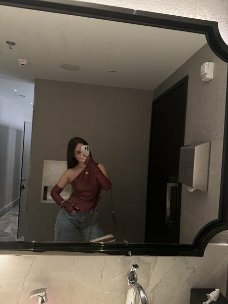 Model Photo Placeholder