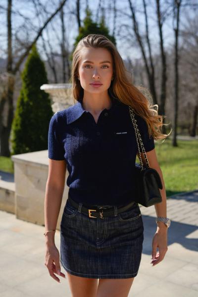 Model Photo Placeholder
