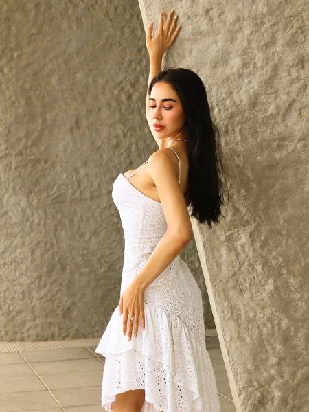 Model Photo Placeholder