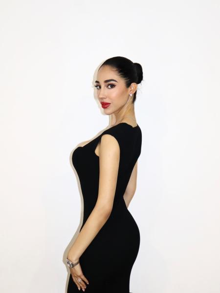 Model Photo Placeholder