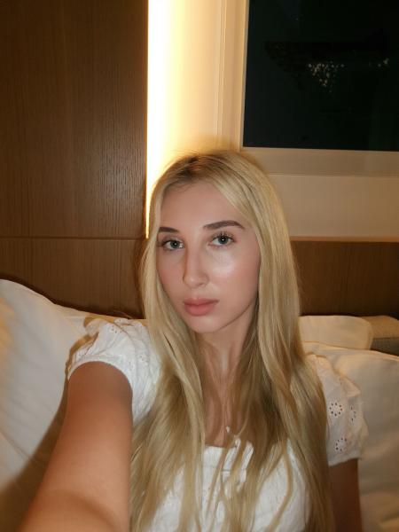 Model Photo Placeholder