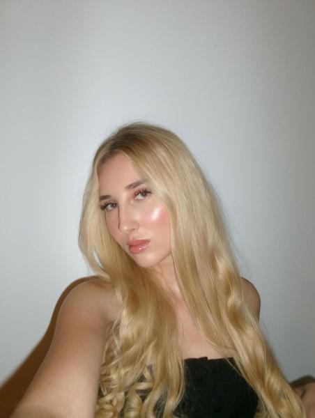 Model Photo Placeholder