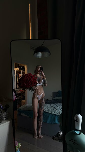 Model Photo Placeholder