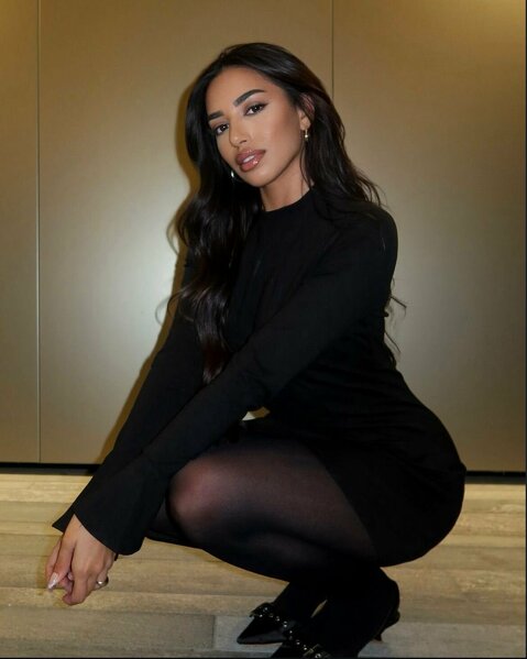 Model Photo Placeholder